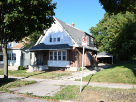 2324 S. Austin St.