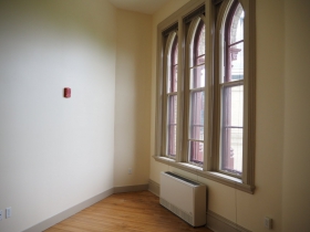 Old Main Apartment