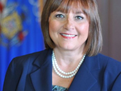 First Lady Tonette Walker Recognizes 2018 Governor’s Foster Care Award Recipients
