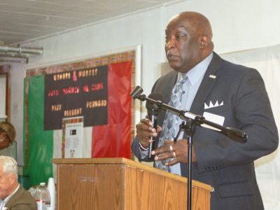 Workers Urged to Use JobLines Buses