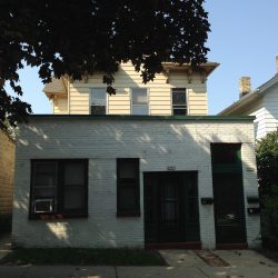1537-1539 N. Jackson St. Photo by Mariiana Tzotcheva