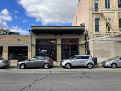1669 N. Farwell Ave.