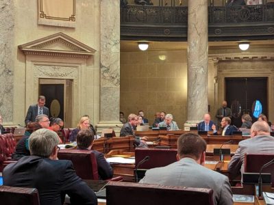 Republicans Advance Cash Bail and Welfare Referendum Questions