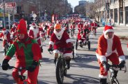 The 2022 Santa Cycle Rampage on Prospect Avenue. Photo by Jeramey Jannene.