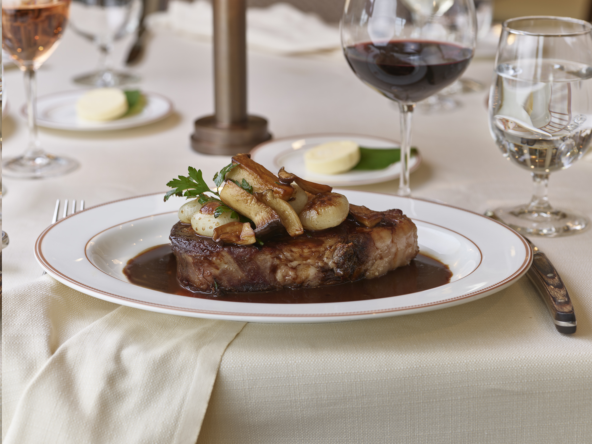 The Commodore – A Bartolotta Restaurant Announces Seasonal Menu, Sunday Bruch, and Extended Hours of Service